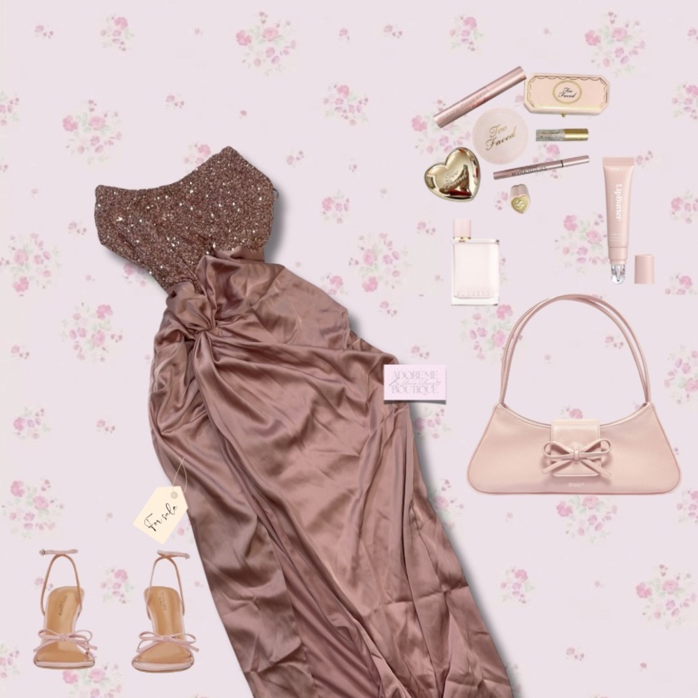 Gorgeous pink sparkly dress ♡︎